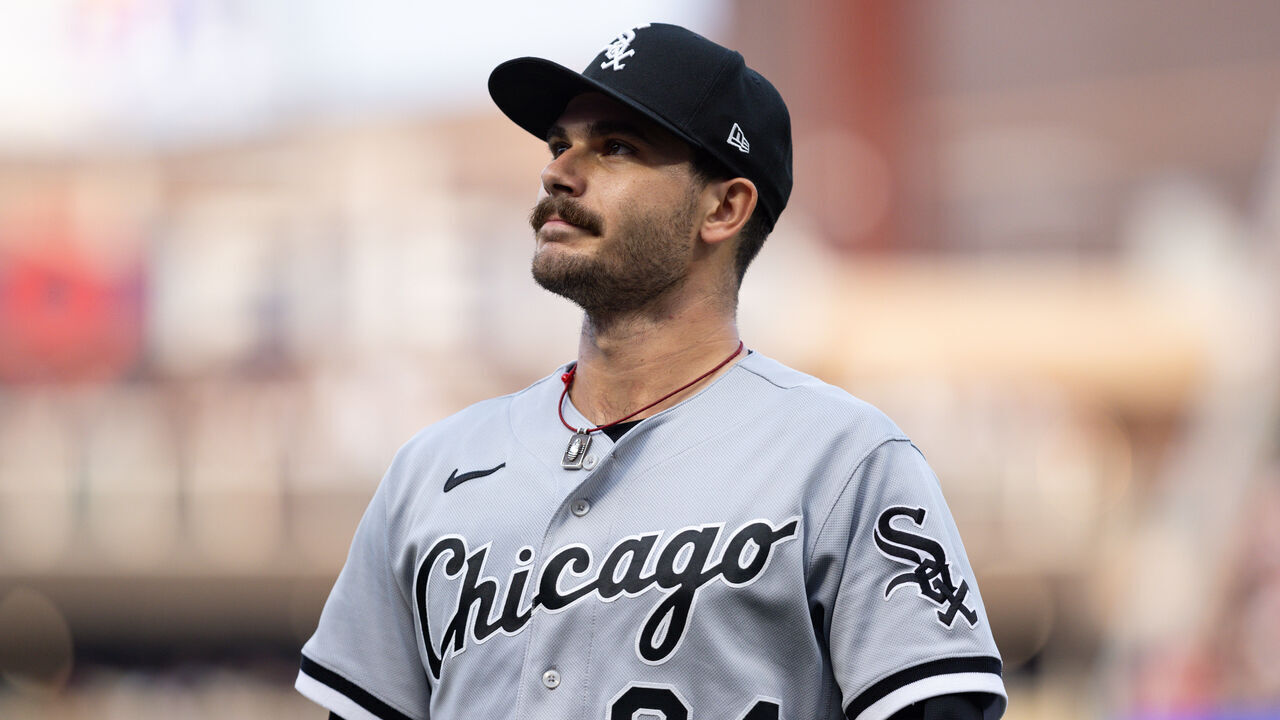 MINNEAPOLIS, MN - JULY 22: Chicago White Sox starting pitcher Dylan Cease (84) looks on during the MLB game between the Chicago White Sox and the Minnesota Twins on July 22nd, 2023, at Target Field in Minneapolis, MN.