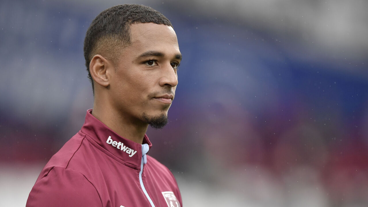 LONDON, ENGLAND - OCTOBER 29: Thilo Kehrer of West Ham United during the Premier League match between West Ham United and Everton FC at London Stadium on October 29, 2023 in London, England.