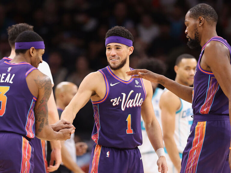 Suns look to climb standings against Pelicans