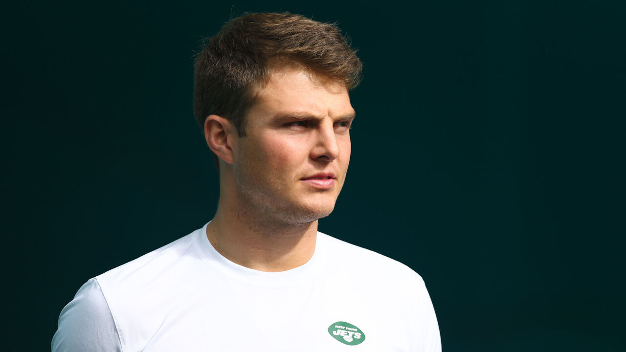 MIAMI GARDENS, FLORIDA - DECEMBER 17: Zach Wilson #2 of the New York Jets looks on prior to a game against the Miami Dolphins at Hard Rock Stadium on December 17, 2023 in Miami Gardens, Florida.