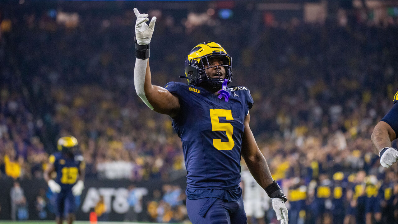 HOUSTON, TEXAS - JANUARY 08: Josaiah Stewart #5 of Michigan Wolverines reacts after a play during the second half of the 2024 CFP National Championship game against the Washington Huskies at NRG Stadium on January 08, 2024 in Houston, Texas. The Michigan Wolverines won the game 34-13.