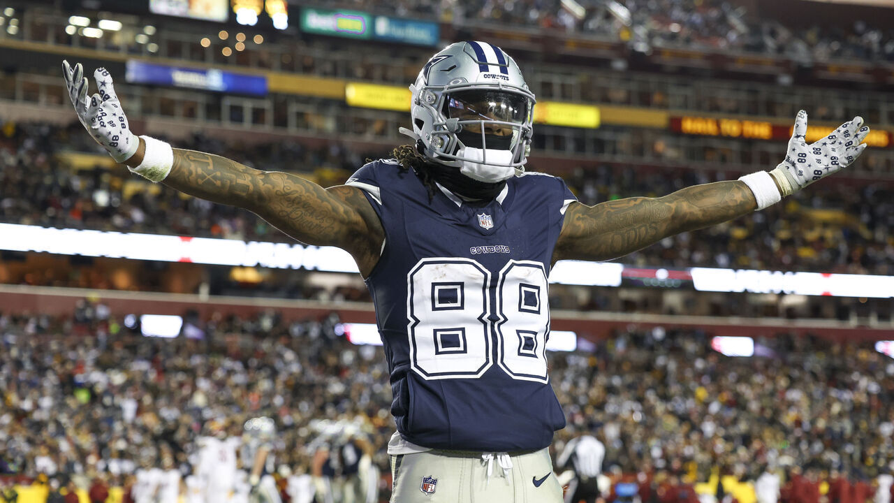 LANDOVER, MARYLAND - JANUARY 07: CeeDee Lamb #88 of the Dallas Cowboys celebrates a touchdown during an NFL football game against the Washington Commanders at FedExField on January 7, 2024 in Landover, Maryland.
