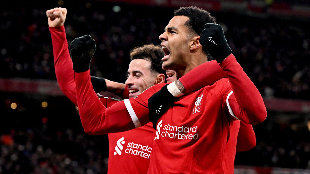 LIVERPOOL, ENGLAND - JANUARY 10: (THE SUN OUT, THE SUN ON SUNDAY OUT) Cody Gakpo of Liverpool celebrates after scoring the second goal during the Carabao Cup Semi Final First Leg match between Liverpool and Fulham at Anfield on January 10, 2024 in Liverpool, England.