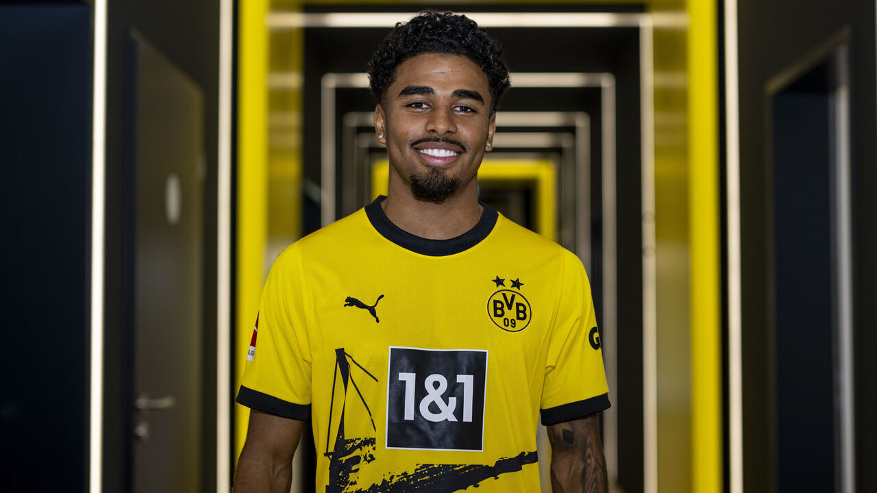 DORTMUND, GERMANY - JANUARY 10: Ian Maatsen poses after being signed by Borussia Dortmund on loan on January 10, 2024 in Dortmund, Germany.