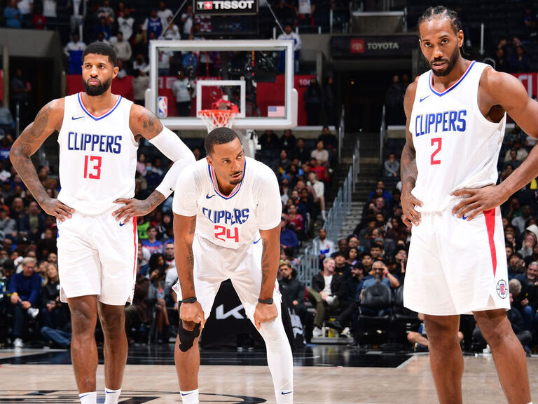 Can Clippers keep rolling? And target Steph's points total Friday