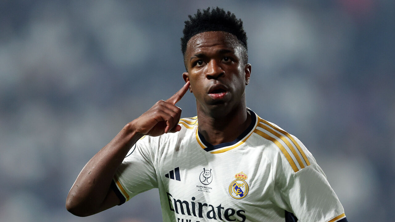 RIYADH, SAUDI ARABIA - JANUARY 14: Vinicius Junior of Real Madrid celebrates after scoring their team's first goal during the Super Copa de España Final match between Real Madrid and FC Barcelona on January 14, 2024 in Riyadh, Saudi Arabia.