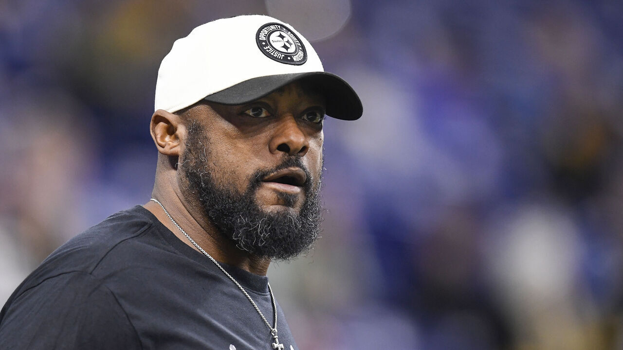 INDIANAPOLIS, IN - DECEMBER 16: Pittsburgh Steelers Head Coach Mike Tomlin looks on before the NFL game between the Pittsburgh Steelers and the Indianapolis Colts on December 16, 2023, at Lucas Oil Stadium in Indianapolis, Indiana.