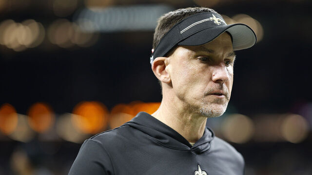 NEW ORLEANS, LOUISIANA - JANUARY 07: Atlanta Falcons head coach Dennis Allen looks on during a game against the New Orleans Saints at Caesars Superdome on January 07, 2024 in New Orleans, Louisiana.
