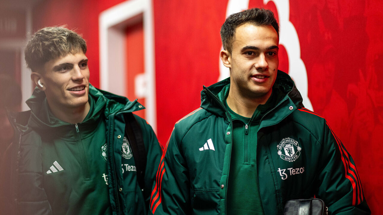 NOTTINGHAM, ENGLAND - DECEMBER 30: Alejandro Garnacho and Sergio Reguilon of Manchester United arrive ahead of the Premier League match between Nottingham Forest and Manchester United at City Ground on December 30, 2023 in Nottingham, England.