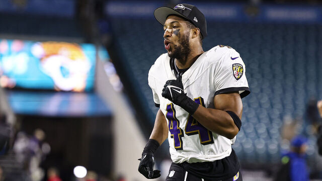JACKSONVILLE, FL - DECEMBER 17: Marlon Humphrey #44 of the Baltimore Ravens celebrates after an NFL football game against the Jacksonville Jaguars at EverBank Stadium on December 17, 2023 in Jacksonville, Florida.