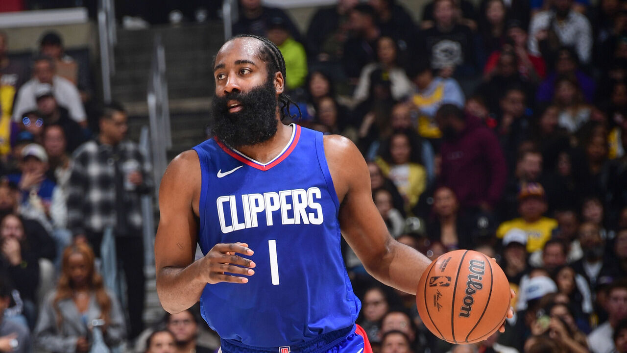 LOS ANGELES, CA - JANUARY 23: James Harden #1 of the LA Clippers handles the ball during the game on January 23, 2024 at Crypto.Com Arena in Los Angeles, California. NOTE TO USER: User expressly acknowledges and agrees that, by downloading and/or using this Photograph, user is consenting to the terms and conditions of the Getty Images License Agreement. Mandatory Copyright Notice: Copyright 2024 NBAE