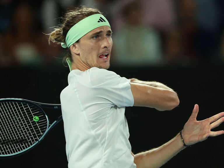 Zverev takes out Alcaraz, will meet Medvedev in semis | theScore.com