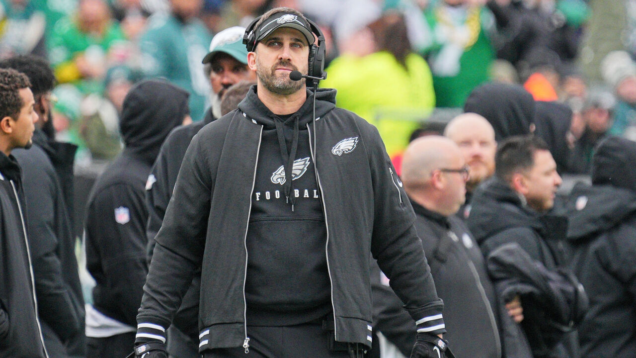 PHILADELPHIA, PA - DECEMBER 31: Philadelphia Eagles head coach Nick Sirianni looks on during the game between the Arizona Cardinals and the Philadelphia Eagles on December 31, 2023 at Lincoln Financial Field.