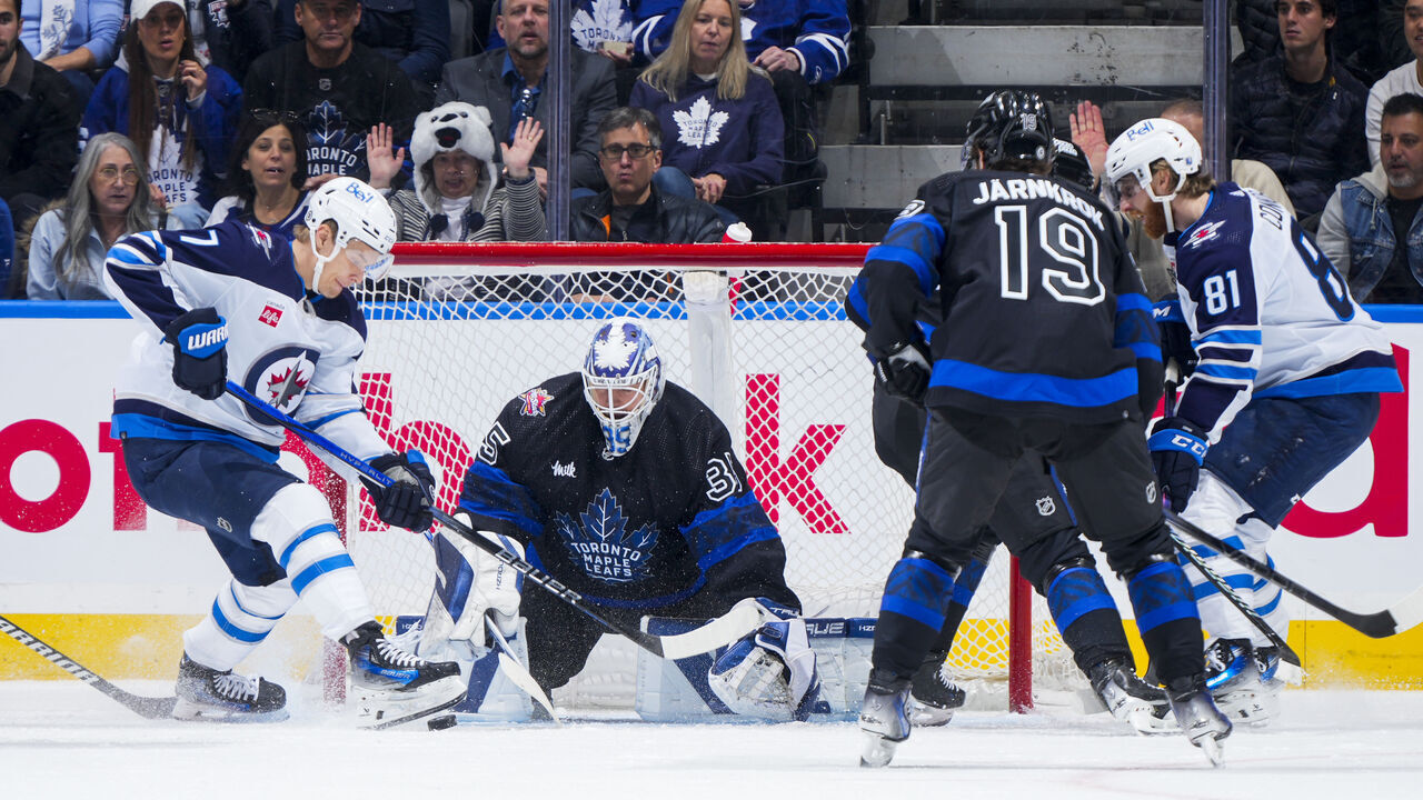 TORONTO, ON - JANUARY 24: Ilya Samsonov #35 of the Toronto Maple Leafs makes a save as Vladislav Namestnikov #7 of the Winnipeg Jets goes to the net during the first period at Scotiabank Arena on January 24, 2024 in Toronto, Ontario, Canada.