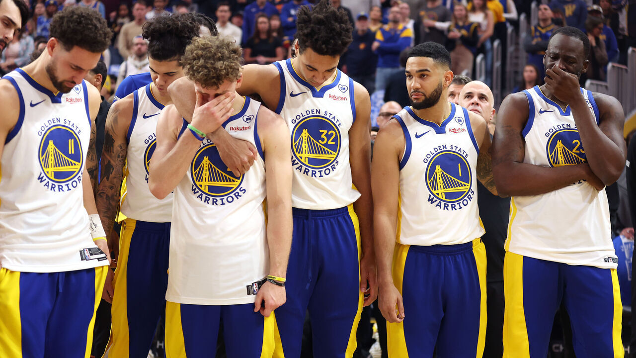 SAN FRANCISCO, CALIFORNIA - JANUARY 24: The Golden State Warriors honor assistant coach Dejan Milojevic during a ceremony before their game against the Atlanta Hawks on January 24, 2024 at Chase Center in San Francisco, California. Dejan Milojevic died on Jan. 17 after suffering a heart attack.