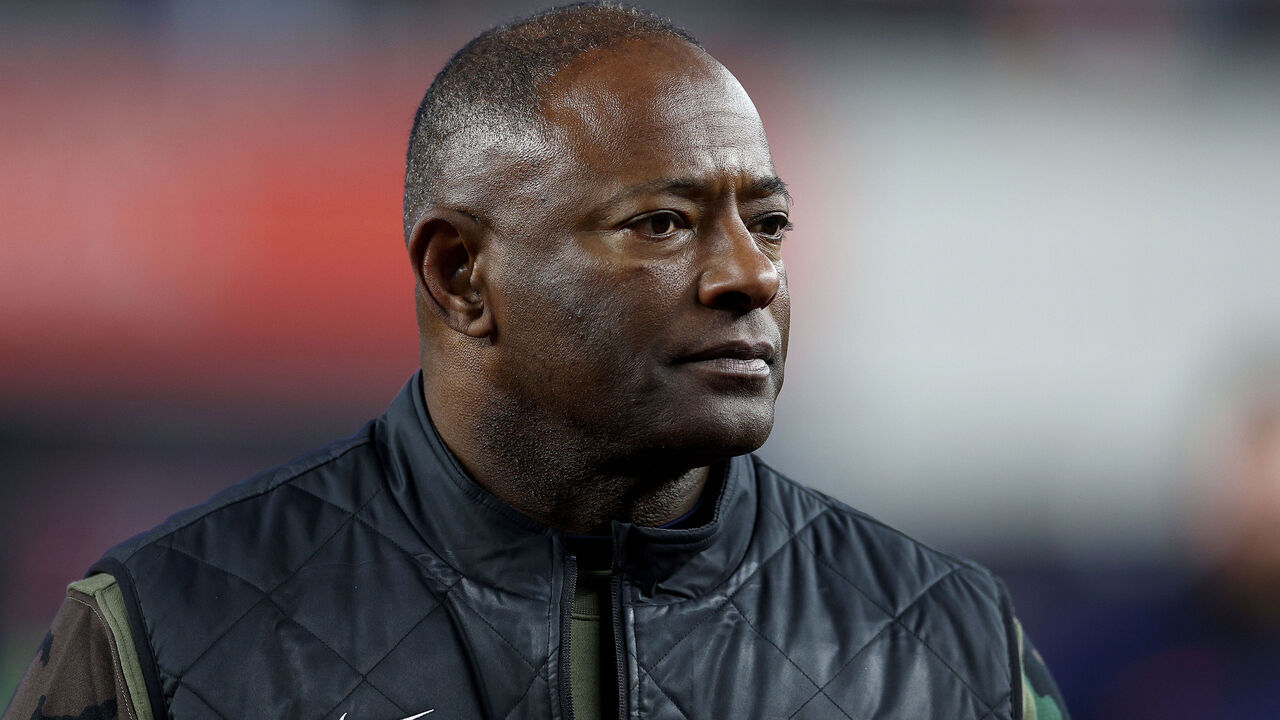 NEW YORK, NEW YORK - NOVEMBER 11: Head coach Dino Babers of the Syracuse Orange takes the field before the game against the Pittsburgh Panthers at Yankee Stadium on November 11, 2023 in the Bronx borough of New York City. Today's game marks the 100th anniversary of the contest played at Yankee Stadium.