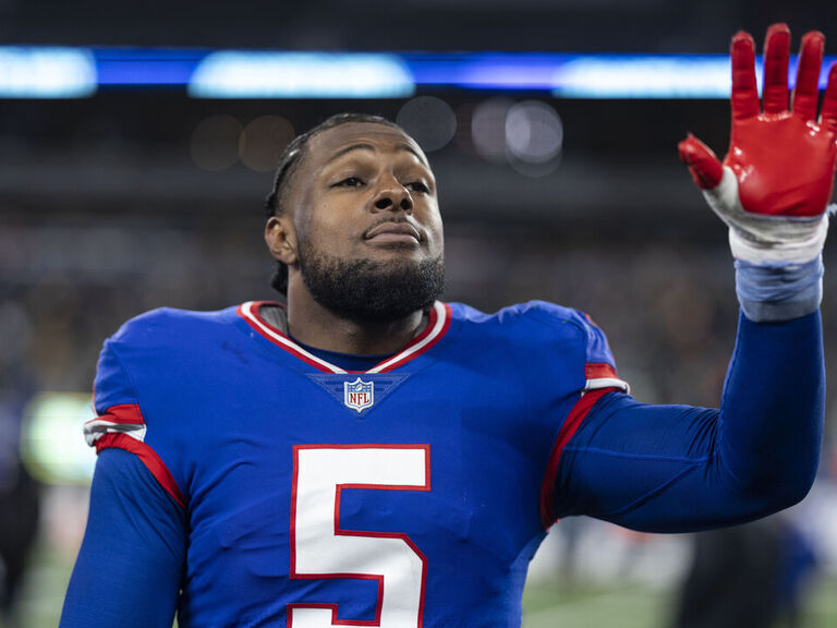 Report: Saints among teams engaged in trade talks for Giants...