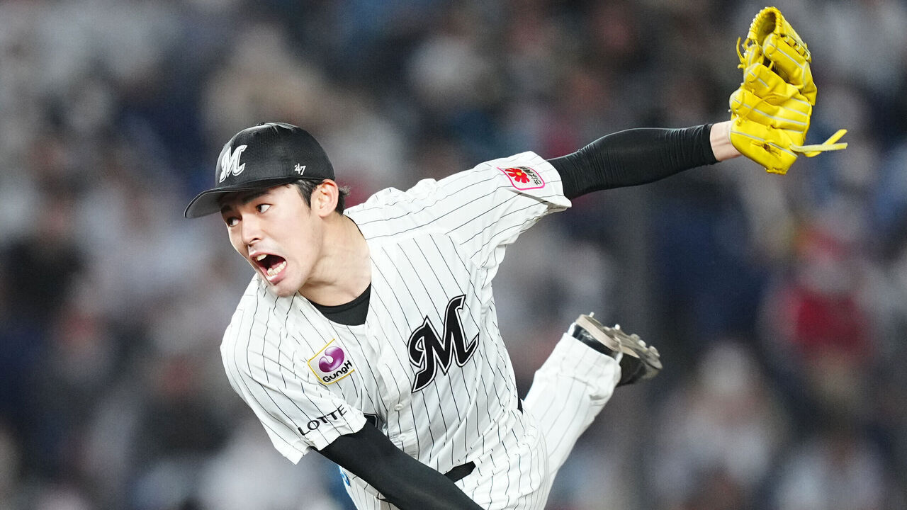 CHIBA, JAPAN - MAY 05: Roki Sasaki of the Chiba Lotte Marines throws in the 5th inning against Fukuoka SoftBank Hawks at Zozo Marine Stadium on May 5, 2023 in Chiba, Japan.