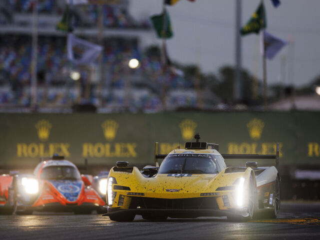 Cadillac dominates early at Rolex 24 at Daytona theScore