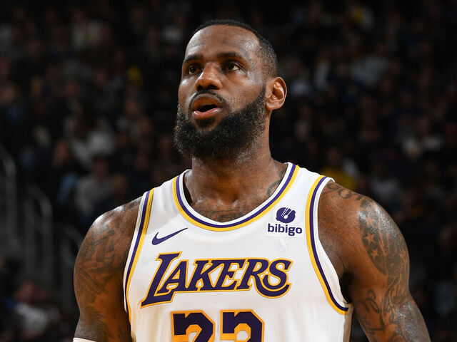 SAN FRANCISCO, CA - JANUARY 27: LeBron James #23 of the Los Angeles Lakers prepares to shoot a free throw during the game against the Golden State Warriors on January 27, 2024 at Chase Center in San Francisco, California. NOTE TO USER: User expressly acknowledges and agrees that, by downloading and or using this photograph, user is consenting to the terms and conditions of Getty Images License Agreement. Mandatory Copyright Notice: Copyright 2024 NBAE
