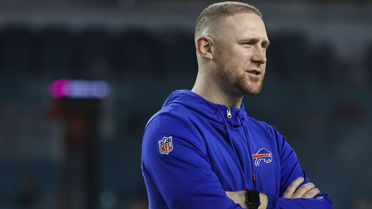 MIAMI GARDENS, FL - JANUARY 07: Buffalo Bills coach Joe Brady looks on from the field prior to an NFL football game against the Miami Dolphins at Hard Rock Stadium on January 7, 2024 in Miami Gardens, Florida.