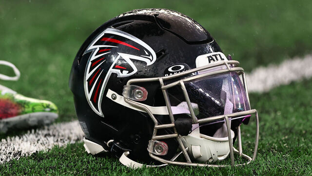 EAST RUTHERFORD, NJ - DECEMBER 03: A general view of an Atlanta Falcons helmet on the field prior to the game against the New York Jets on December 3, 2023 at MetLife Stadium in East Rutherford, New Jersey.