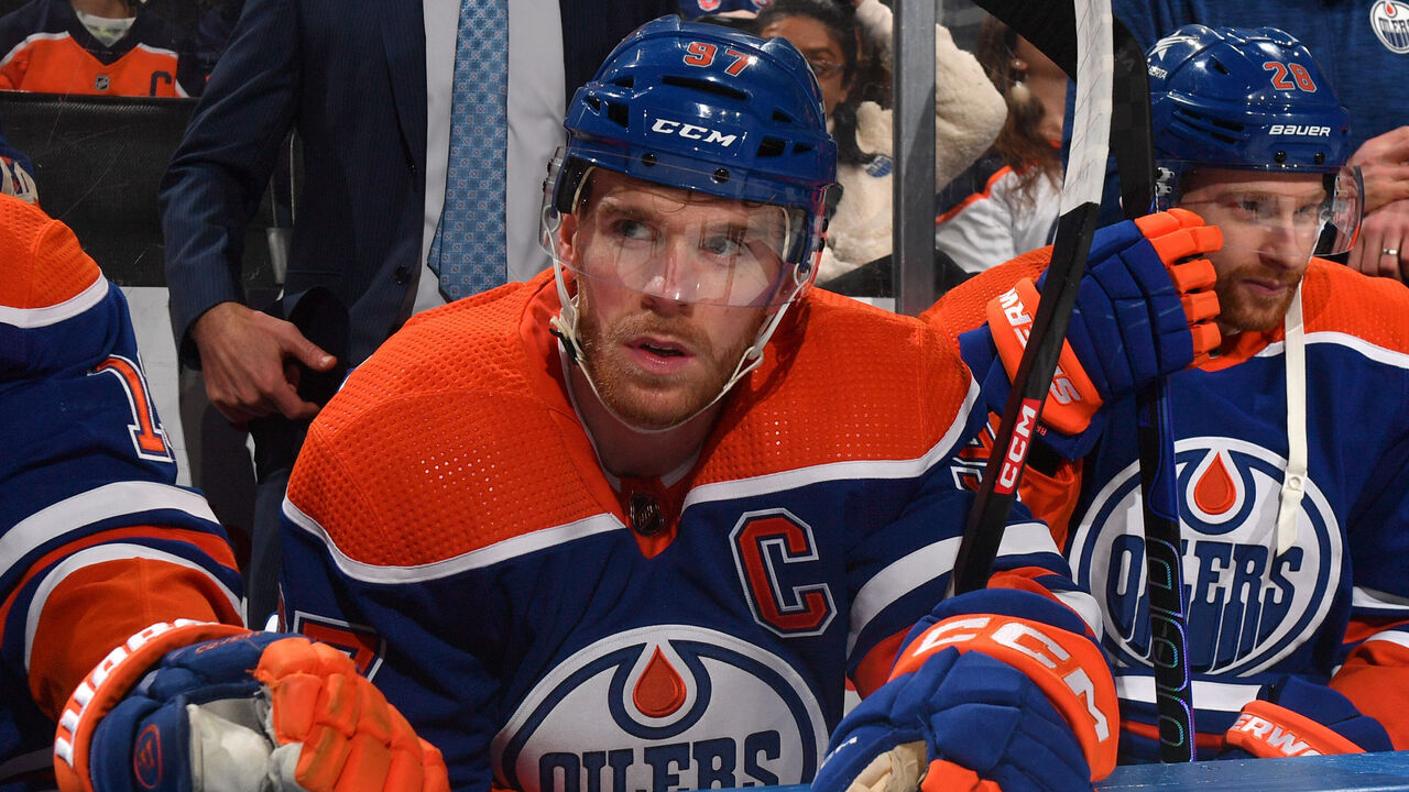 EDMONTON, CANADA - JANUARY 27: Connor McDavid #97 of the Edmonton Oilers looks on from the bench before the game against the Nashville Predators at Rogers Place on January 27, 2024, in Edmonton, Alberta, Canada.