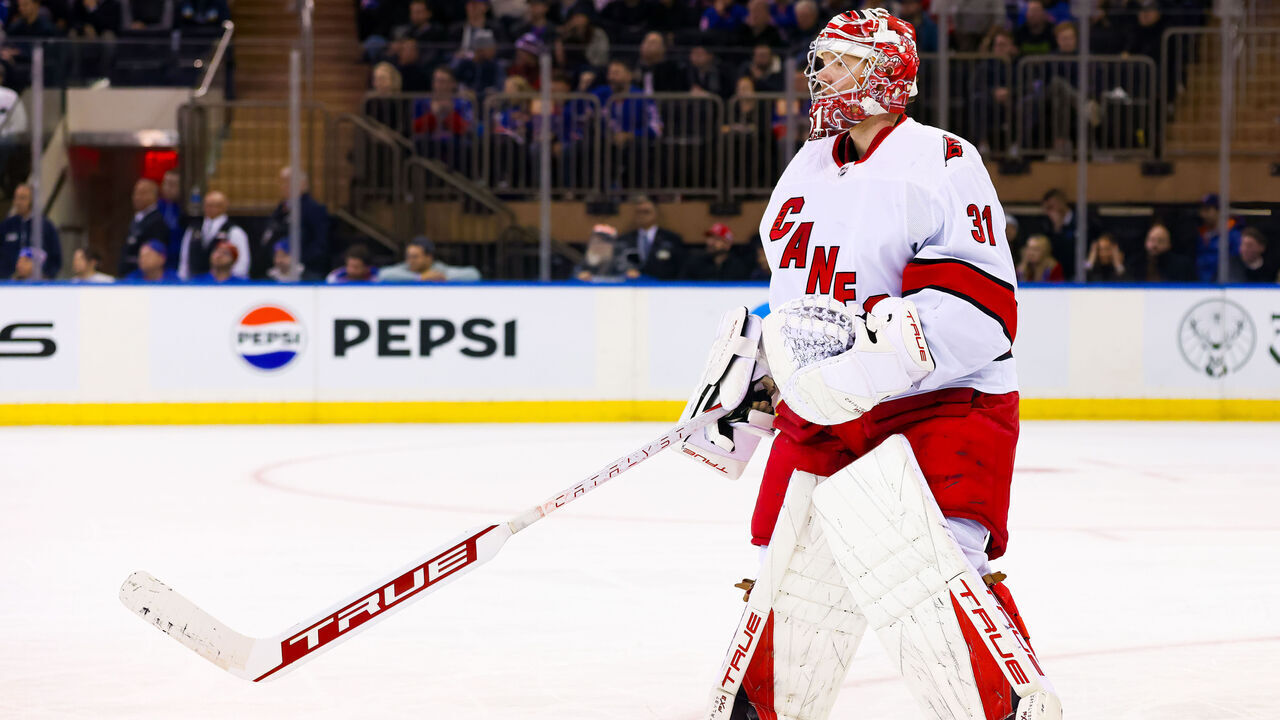 NEW YORK, NY - NOVEMBER 02: Carolina Hurricanes Goaltender Frederik Andersen(31) is pulled for an extra skater during the final minute of the National Hockey League game between the Carolina Hurricanes and the New York Rangers on November 2, 2023 at Madison Square Garden in New York, NY.