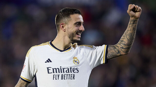 GETAFE, SPAIN - FEBRUARY 01: Joselu Mato of Real Madrid celebrates after scoring their side's second goal during the LaLiga EA Sports match between Getafe CF and Real Madrid CF at Coliseum Alfonso Perez on February 01, 2024 in Getafe, Spain.