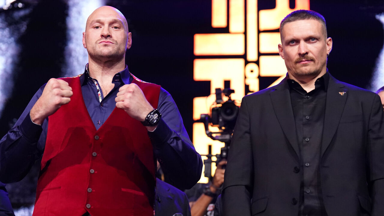 Tyson Fury (left) and Oleksandr Usyk during a press conference at Outernet London. Picture date: Thursday November 16, 2023.