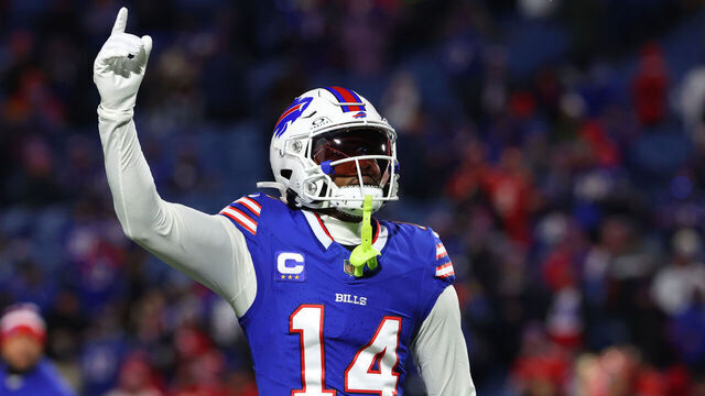 ORCHARD PARK, NEW YORK - JANUARY 21: Stefon Diggs #14 of the Buffalo Bills warms up prior to the AFC Divisional Playoff game against the Kansas City Chiefs at Highmark Stadium on January 21, 2024 in Orchard Park, New York.