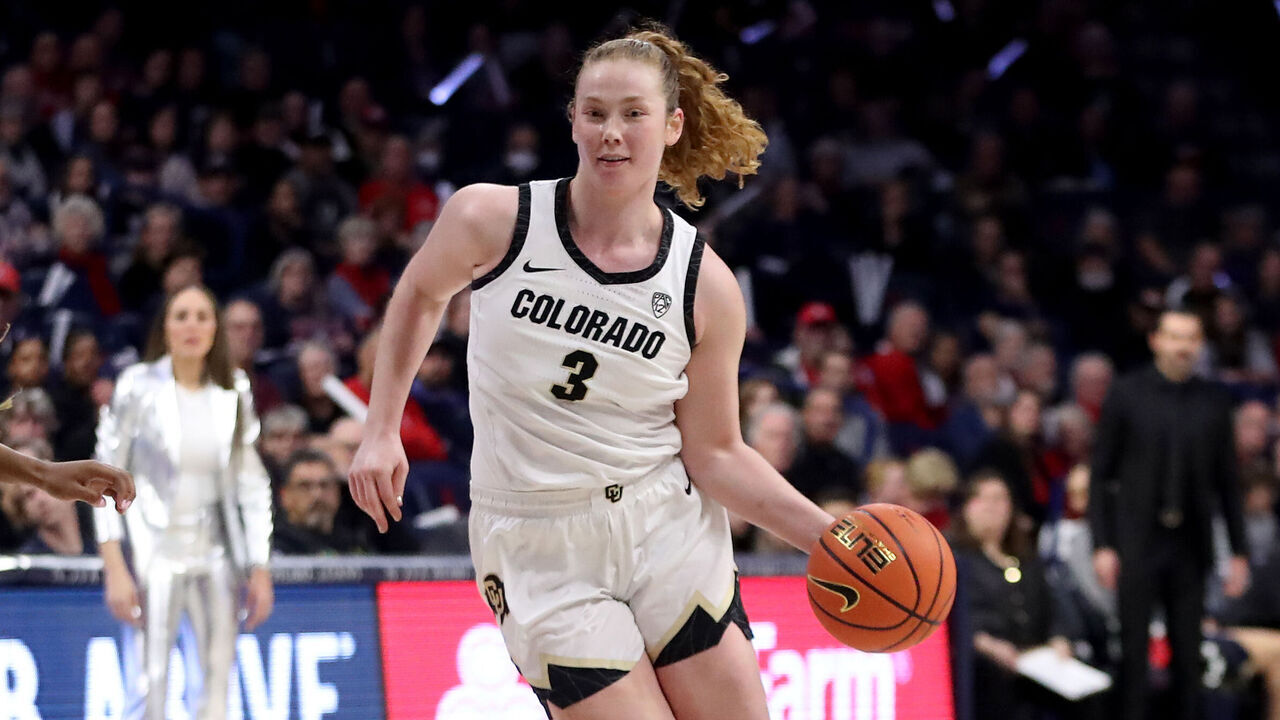 TUCSON, AZ - JANUARY 05: Arizona Wildcats guard Skylar Jones #4 defends against Colorado Buffaloes guard Frida Formann #3 during the second half of a women's basketball game between the Colorado Buffaloes and the University of Arizona Wildcats on January 5, 2024 at McKale Center in Tucson, AZ.