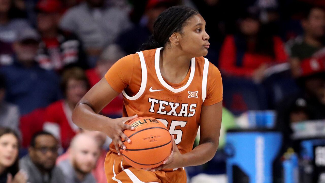TUCSON, AZ - DECEMBER 13: Texas Longhorns forward Madison Booker #35 during the first half of a women's basketball game between the Texas Longhorns and the University of Arizona Wildcats on December 13, 2023 at McKale Center in Tucson, AZ. (Photo by Christopher Hook/Icon Sportswire via Getty Images