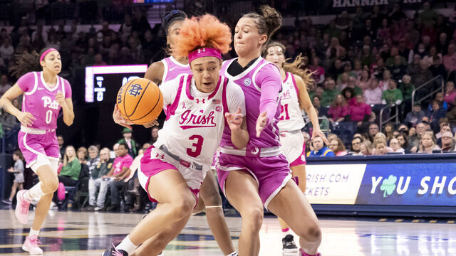 SOUTH BEND, IN - FEBRUARY 04: Notre Dame Fighting Irish guard Hannah Hidalgo (3) drives the ball toward the basket during a college basketball game between the Pittsburgh Panthers and the Notre Dame Fighting Irish on February 4, 2024 at Purcell Pavilion in South Bend, Indiana.