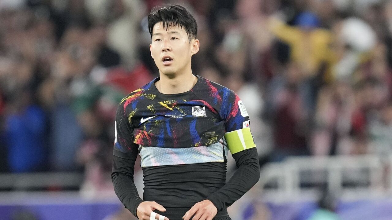 AL RAYYAN, QATAR - FEBRUARY 06: Son Heung-min of South Korea in action during the AFC Asian Cup 2023 Semi-Final match between South Korea and Jordan at Ahmed bin Ali Stadium in Al Rayyan, Qatar on February 06, 2024.