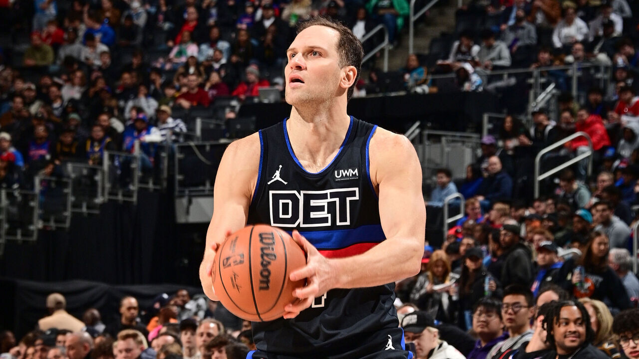 DETROIT, MI - FEBRUARY 2: Bojan Bogdanovic #44 of the Detroit Pistons shoots a three point basket during the game on February 2, 2024 at Little Caesars Arena in Detroit, Michigan. NOTE TO USER: User expressly acknowledges and agrees that, by downloading and/or using this photograph, User is consenting to the terms and conditions of the Getty Images License Agreement. Mandatory Copyright Notice: Copyright 2024 NBAE