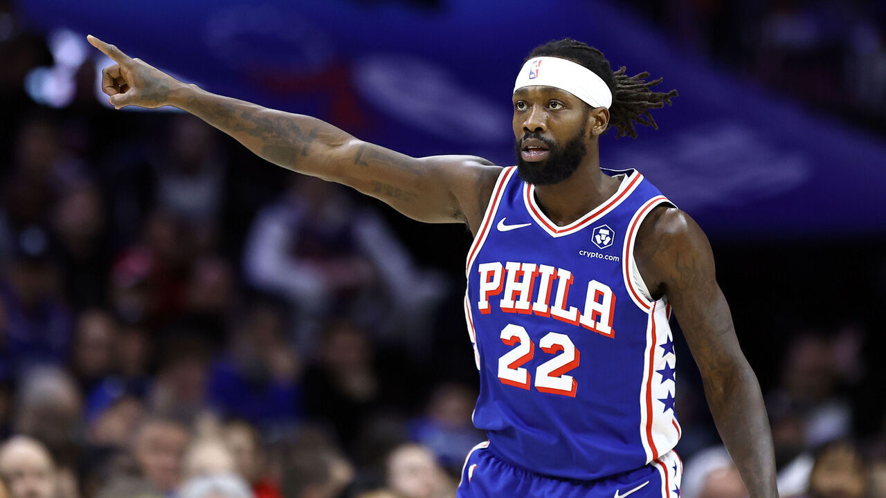 PHILADELPHIA, PENNSYLVANIA - FEBRUARY 05: Patrick Beverley #22 of the Philadelphia 76ers reacts during the first quarter against the Dallas Mavericks at the Wells Fargo Center on February 05, 2024 in Philadelphia, Pennsylvania.