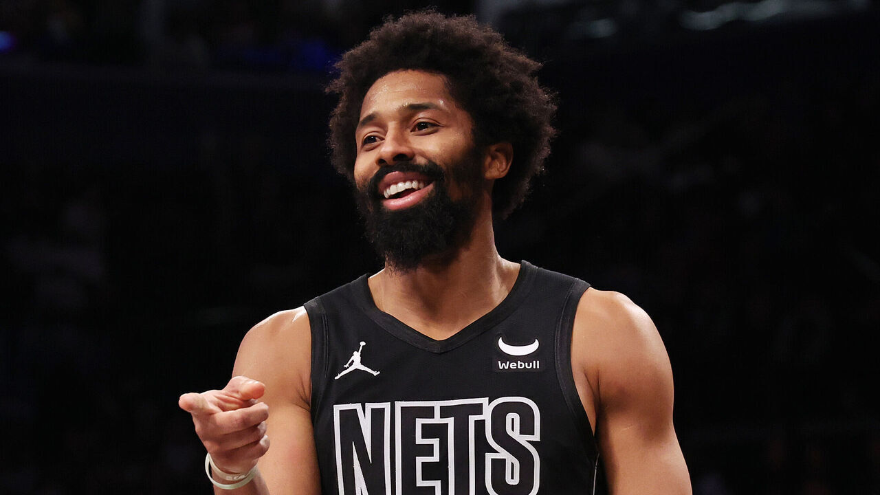 NEW YORK, NEW YORK - JANUARY 05: Spencer Dinwiddie #26 of the Brooklyn Nets celebrates against the Oklahoma City Thunder during their game at Barclays Center on January 05, 2024 in New York City. User expressly acknowledges and agrees that, by downloading and or using this photograph, User is consenting to the terms and conditions of the Getty Images License Agreement.