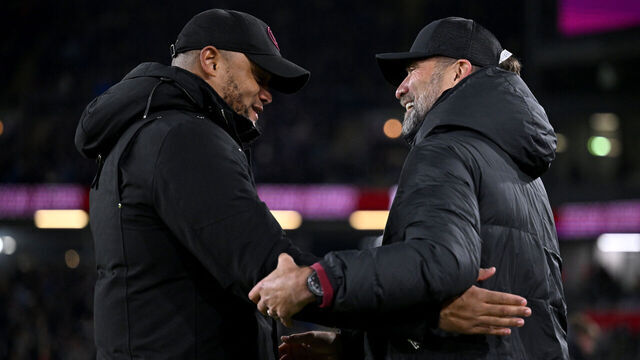BURNLEY, ENGLAND - DECEMBER 26: (THE SUN OUT, THE SUN ON SUNDAY OUT) Jurgen Klopp manager of Liverpool meeting Vincent Kompany manager of Burnley before the Premier League match between Burnley FC and Liverpool FC at Turf Moor on December 26, 2023 in Burnley, England.
