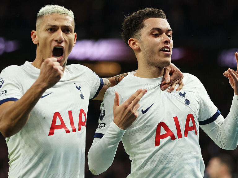 Watch: Tottenham slice through Brighton for 96th-minute winner Watch: Tottenham slice through Brighton for 96th-minute winner