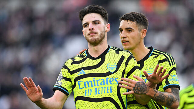 LONDON, ENGLAND - FEBRUARY 11: Declan Rice of Arsenal celebrates scoring his team's sixth goal during the Premier League match between West Ham United and Arsenal FC at London Stadium on February 11, 2024 in London, England.