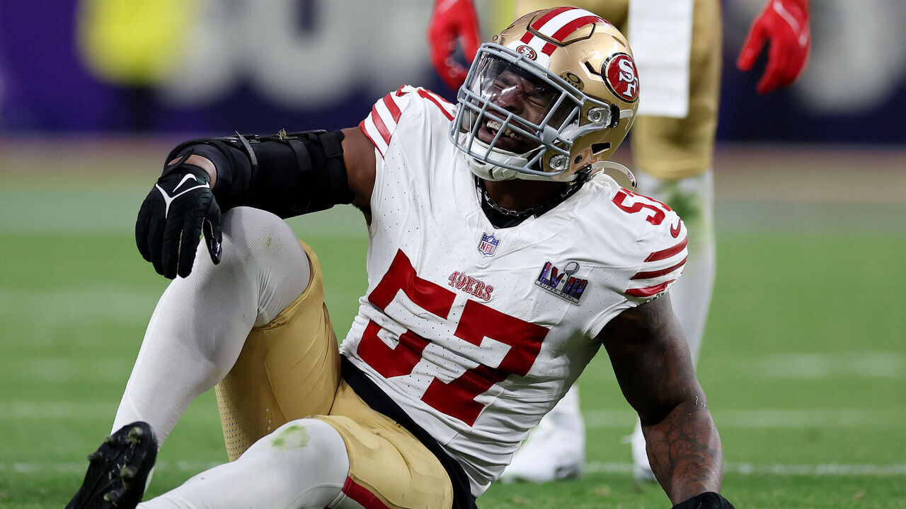 LAS VEGAS, NEVADA - FEBRUARY 11: Dre Greenlaw #57 of the San Francisco 49ers reacts on the field during the second quarter against the Kansas City Chiefs during Super Bowl LVIII at Allegiant Stadium on February 11, 2024 in Las Vegas, Nevada.