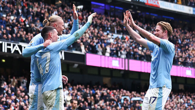 MANCHESTER, ENGLAND - FEBRUARY 10: Erling Haaland of Manchester City celebrates after scoring a goal to make it 2-0 during the Premier League match between Manchester City and Everton FC at Etihad Stadium on February 10, 2024 in Manchester, England.