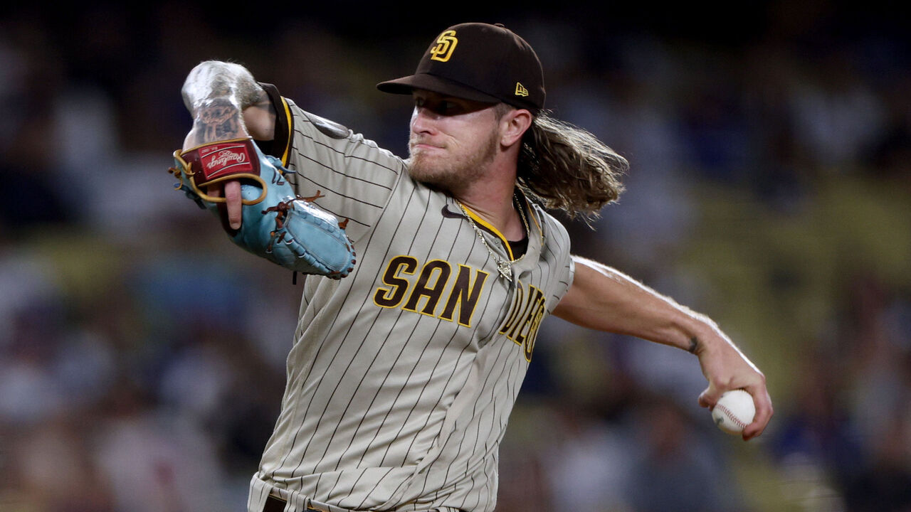 LOS ANGELES, CALIFORNIA - SEPTEMBER 11: Josh Hader #71 of the San Diego Padres pitches in relief during the ninth inning against the Los Angeles Dodgers at Dodger Stadium on September 11, 2023 in Los Angeles, California.