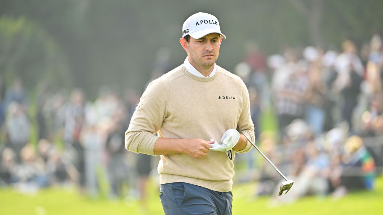 PACIFIC PALISADES, CALIFORNIA - FEBRUARY 17: Patrick Cantlay walks on the 18th green during the third round of The Genesis Invitational at Riviera Country Club on February 17, 2024 in Pacific Palisades, California.