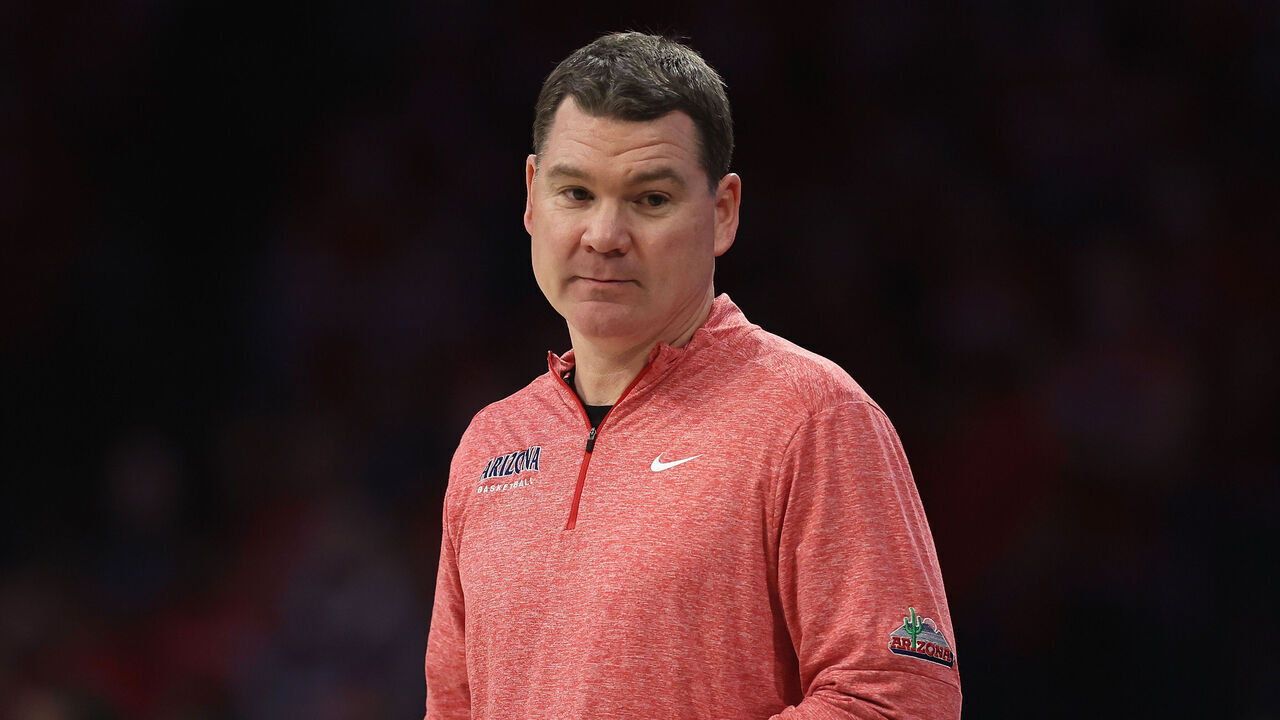 TUCSON, ARIZONA - FEBRUARY 17: Head coach Tommy Lloyd of the Arizona Wildcats reacts during the second half of the NCAAB game against the Arizona State Sun Devils at McKale Center on February 17, 2024 in Tucson, Arizona.
