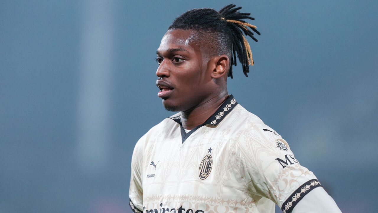 Rafael Leao is playing during the AC Monza vs AC Milan Serie A match at U-Power Stadium in Monza, Italy, on February 19, 2024.