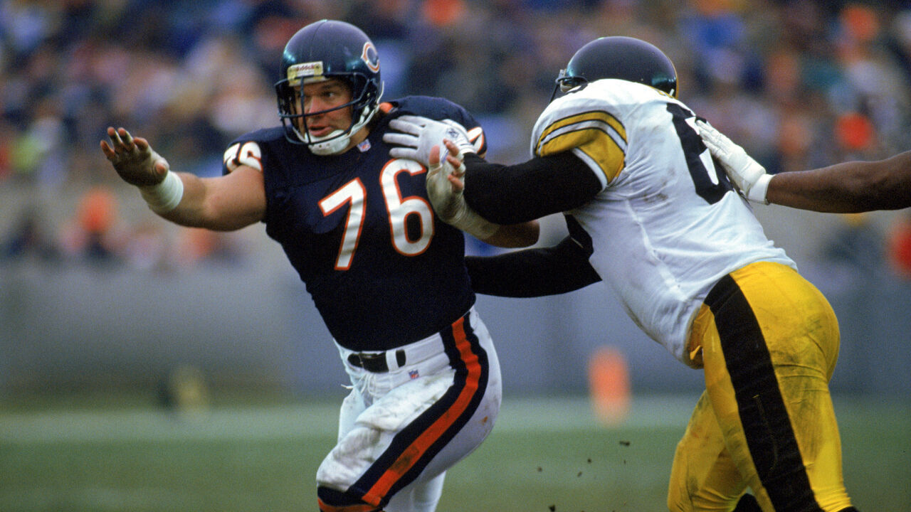 CHICAGO - DECEMBER 13: Steve McMichael #76 of the Chicago Bears looks for the pass during the game against the Pittsburgh Steelers on December 13, 1992 in Chicago, Illinois. The Bears won 30-6.