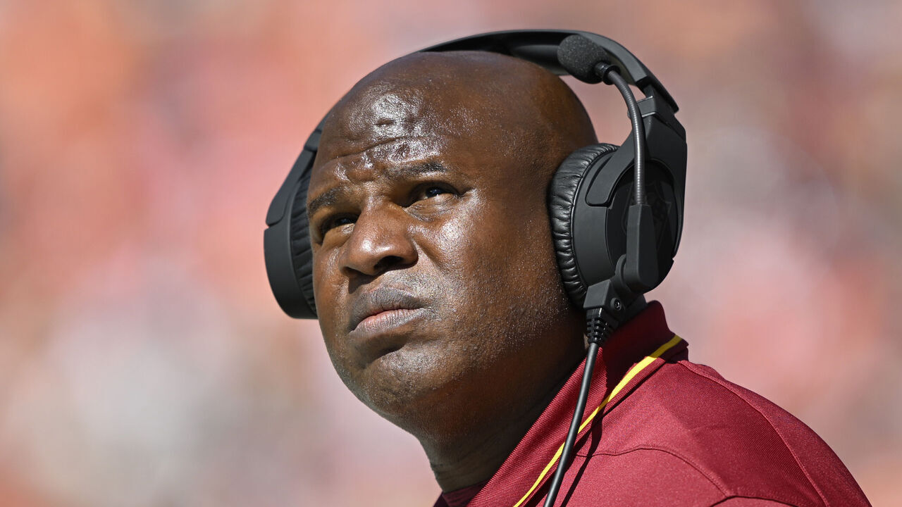 DENVER, CO - SEPTEMBER 17: Washington Commanders assistant head coach / offensive coordinator Eric Bieniemy during the Washington Commanders defeat of the Denver Broncos 35-33 at Empower Field at Mile High in Denver, CO on September 17, 2023.