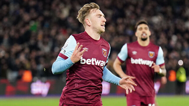 West Ham United's Jarrod Bowen celebrates scoring their side's third goal of the game during the Premier League match at the London Stadium. Picture date: Monday February 26, 2024.